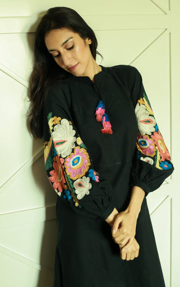 Women's Statement Black Embroidered rose sleeves dress